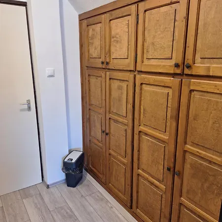 Aniiza בית הארחה