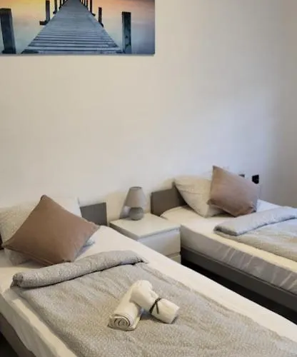 בית הארחה Aniiza