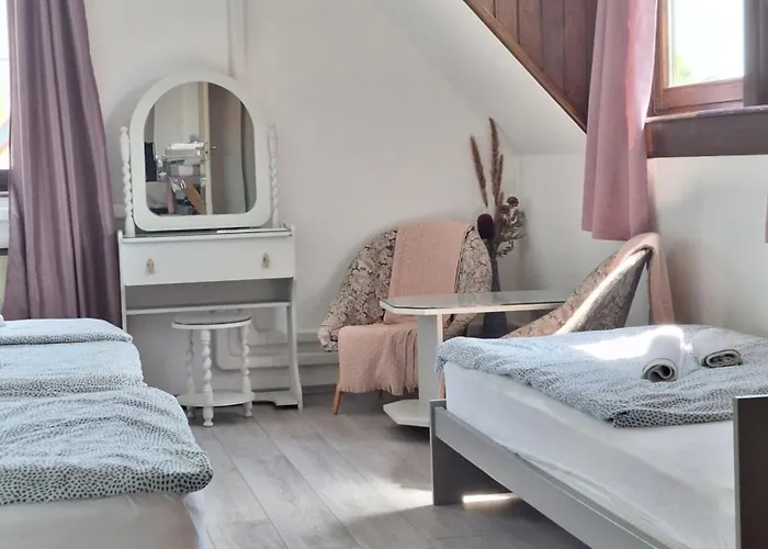 בית הארחה Aniiza